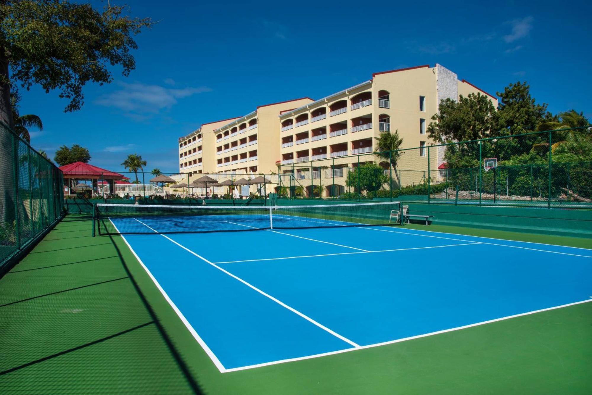 Simpson Bay Resort Marina & Spa Exterior photo