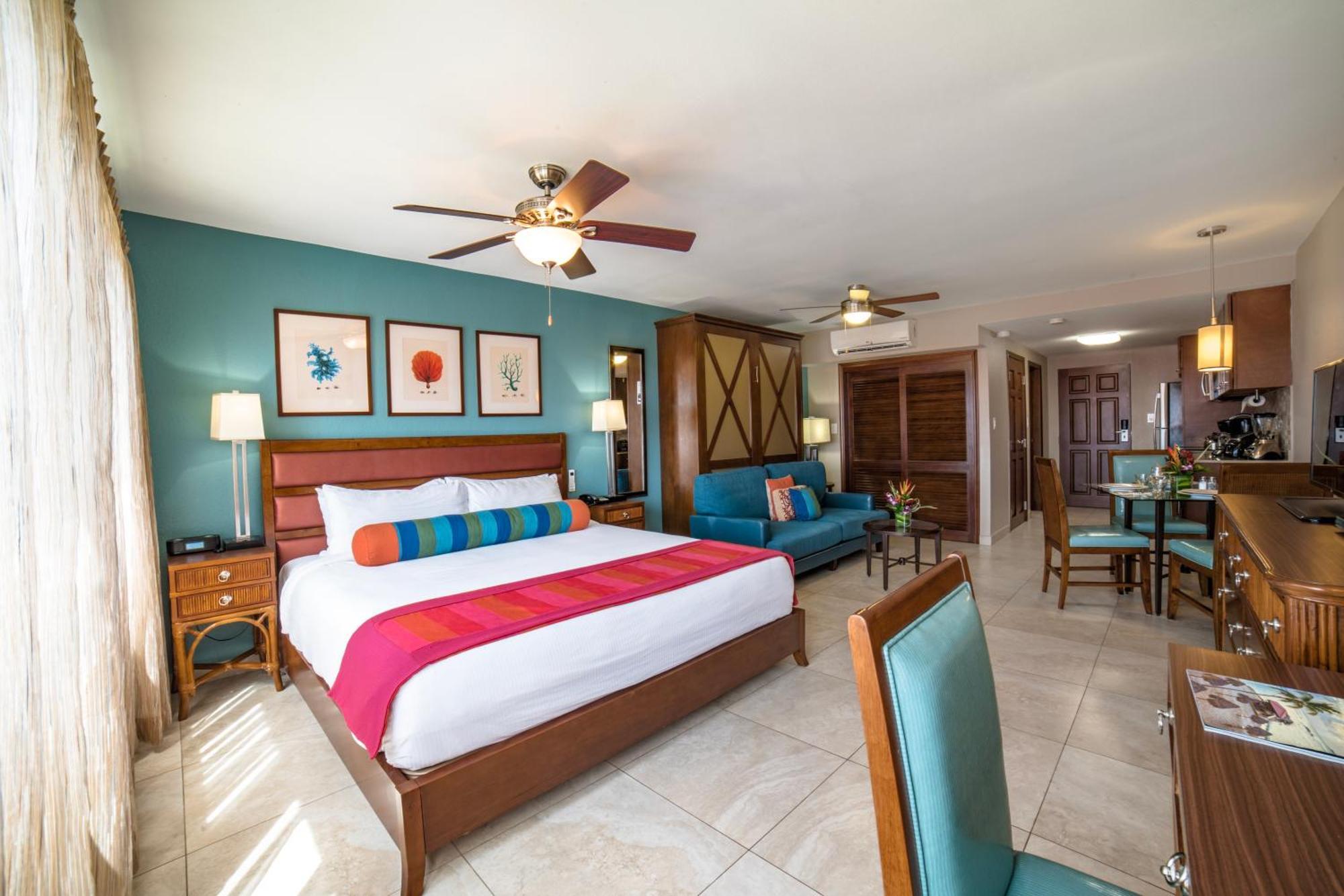 Simpson Bay Resort Marina & Spa Room photo